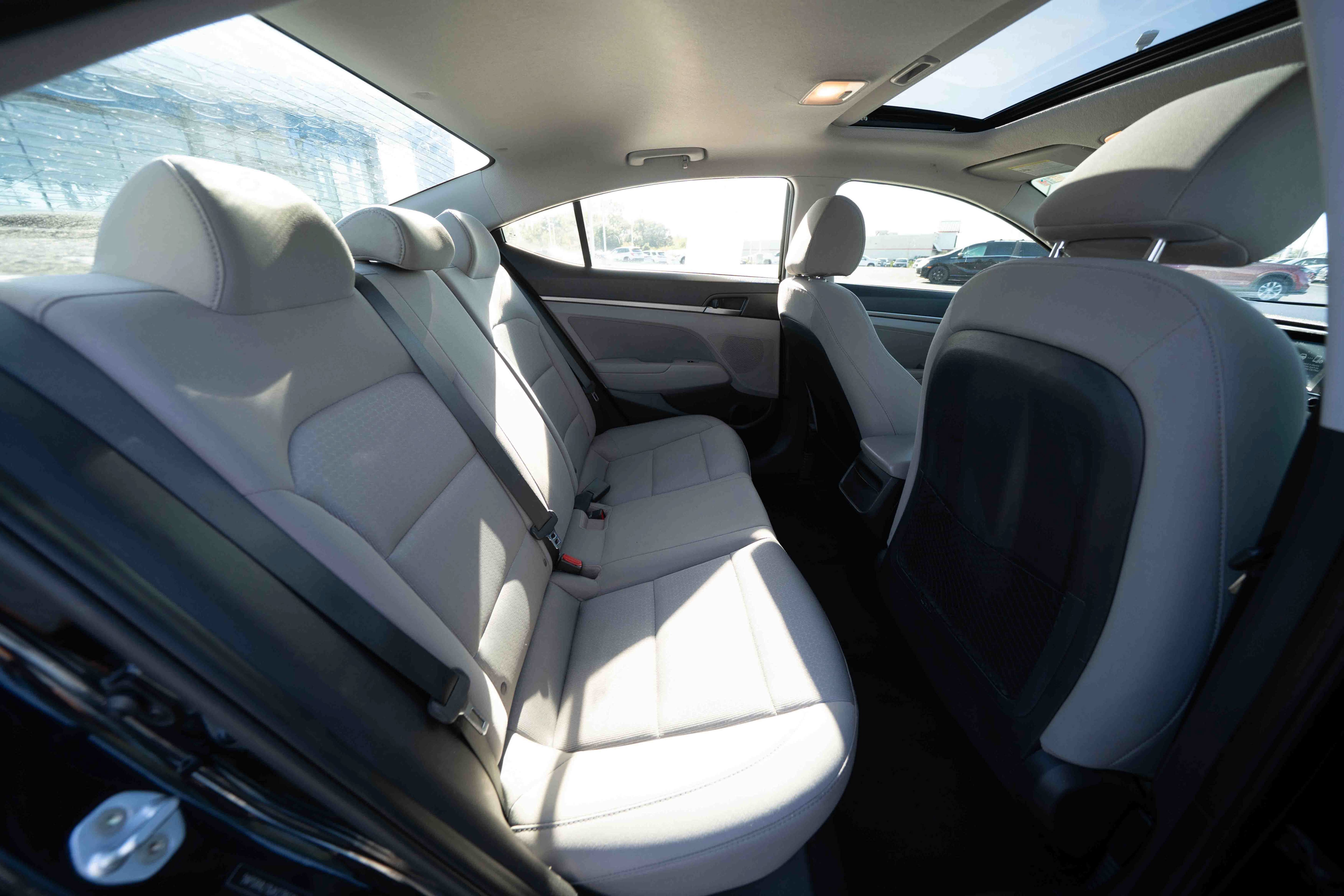 Used 2018 Hyundai Elantra Value Edition FWD image 24
