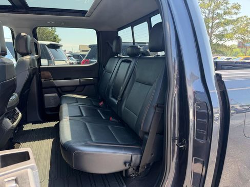 Used 2021 Ford F150 Lariat w/ Equipment Group 502A High AWD/4WD image 11