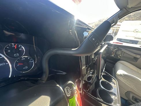 Used 2024 GMC Savana 2500 Extended w/ Driver Convenience Package RWD image 15