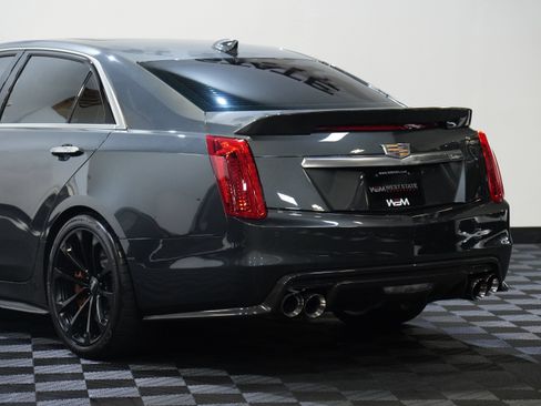 Used 2016 Cadillac CTS V w/ Luxury Package RWD image 16