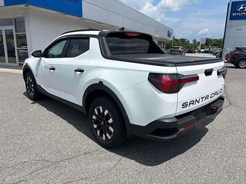 Used 2025 Hyundai Santa Cruz SEL AWD/4WD image 6
