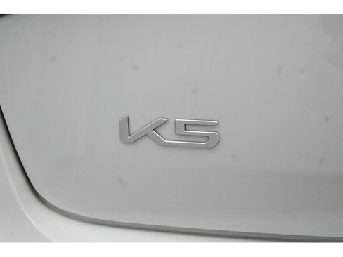 Certified 2025 Kia K5 EX FWD image 57