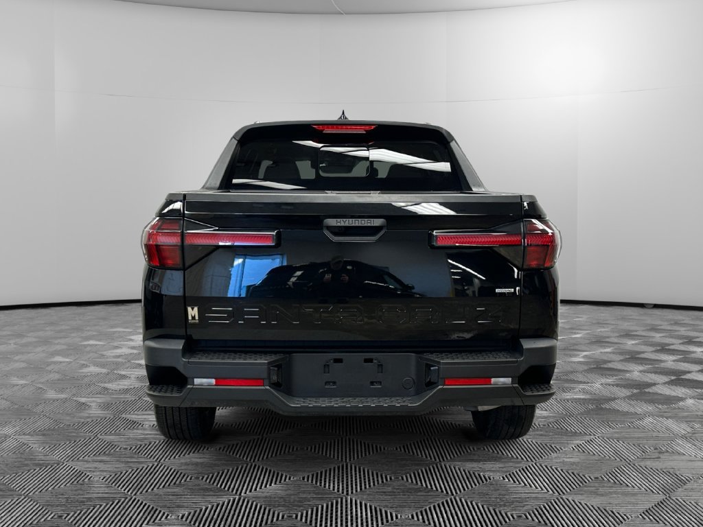 Used 2024 Hyundai Santa Cruz SEL w/ Activity Package AWD/4WD image 5