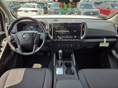 New 2025 Nissan Frontier SV AWD/4WD image 12