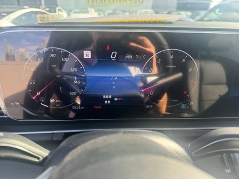 Used 2024 Mercedes-Benz GLS 450 4MATIC image 7