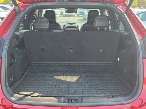 Used 2020 Ford Edge ST-Line image 12