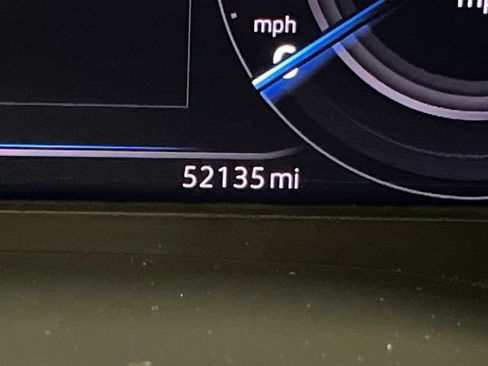 Certified 2023 Volkswagen Atlas SE FWD image 24