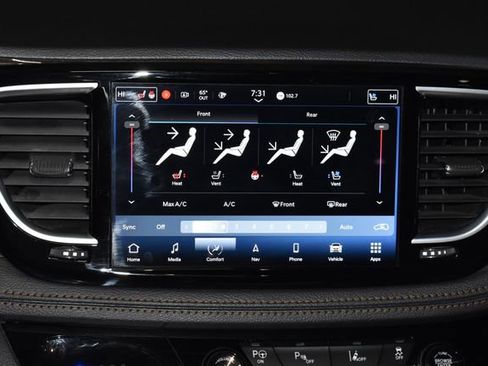 Used 2022 Chrysler Pacifica Pinnacle image 18