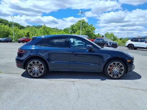 Used 2017 Porsche Macan Turbo AWD/4WD image 17