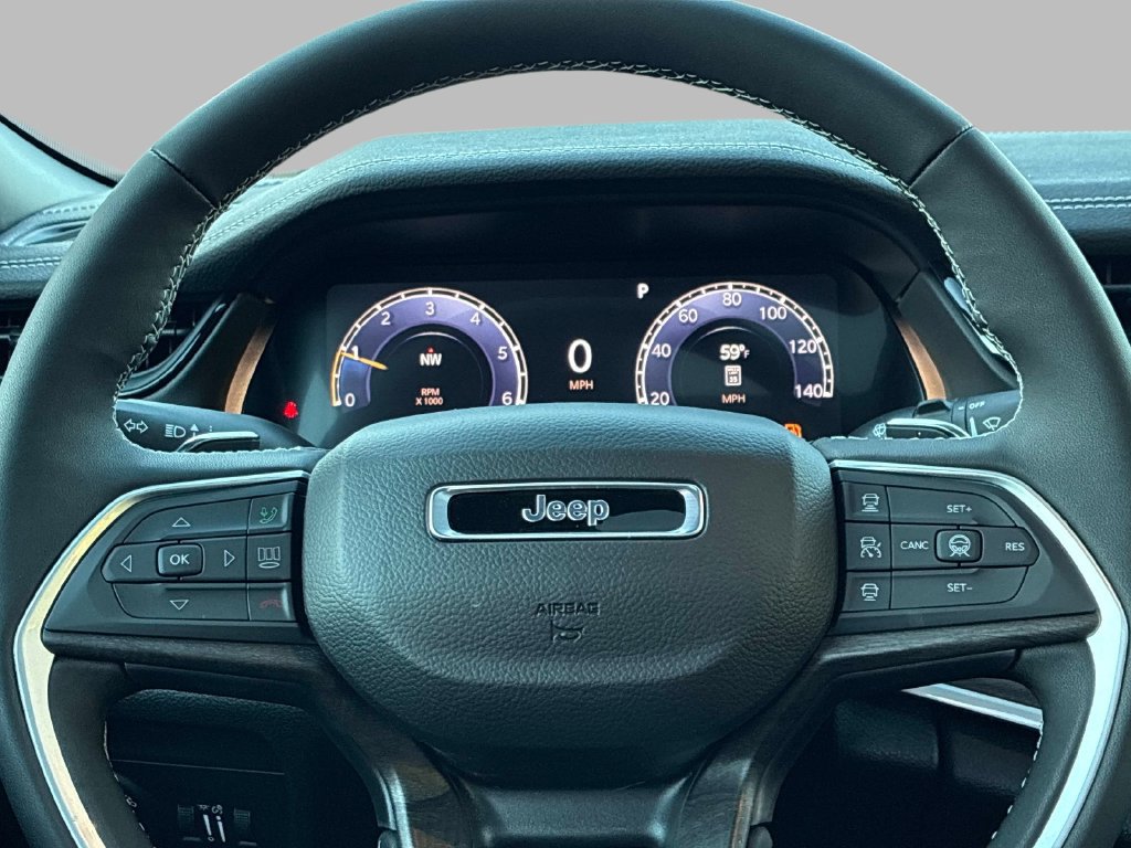 New 2026 Jeep Grand Cherokee Altitude AWD/4WD image 8