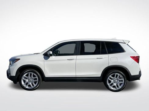 Certified 2025 Honda Passport EX-L image 2