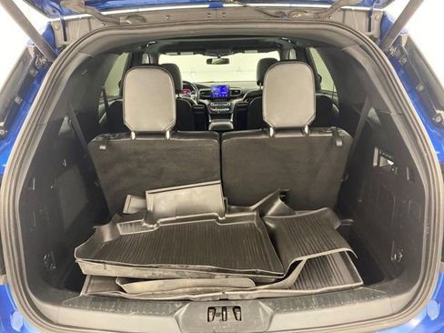 Used 2020 Ford Explorer Limited w/ Class III Trailer Tow Package image 35