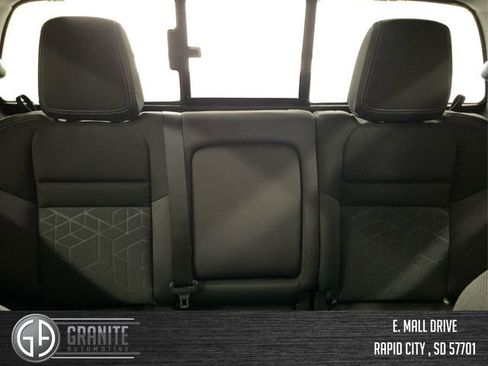 New 2025 Nissan Frontier SV w/ SV Convenience Package image 14