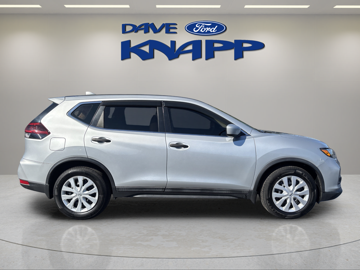 Used 2018 Nissan Rogue S FWD image 8