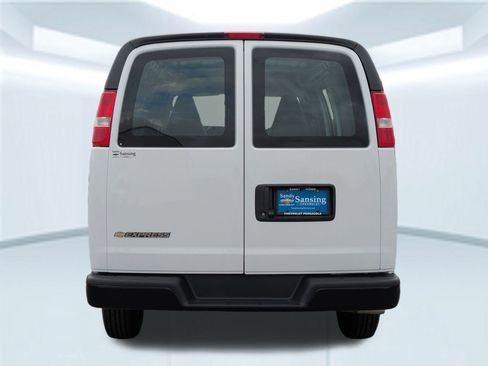 New 2025 Chevrolet Express 2500 w/ Driver Convenience Package image 6