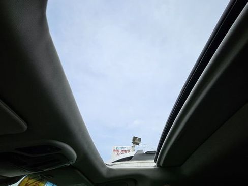 Used 2021 Subaru Outback Touring XT image 31