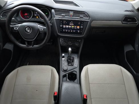 Used 2019 Volkswagen Tiguan S image 18
