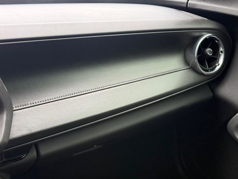 Used 2021 Chevrolet Camaro SS image 20