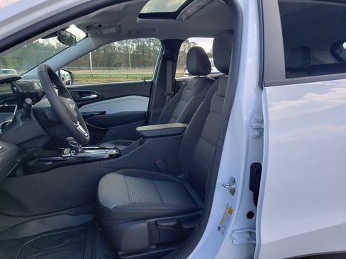 New 2026 Chevrolet Trax LT image 31