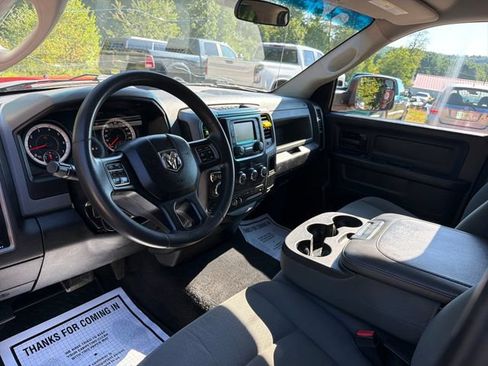 Used 2019 RAM 1500 Express AWD/4WD image 13