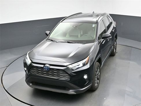 Used 2022 Toyota RAV4 Limited image 41