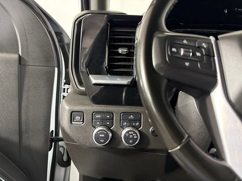 Used 2024 GMC Sierra 3500 SLE w/ SLE Convenience Package AWD/4WD image 14