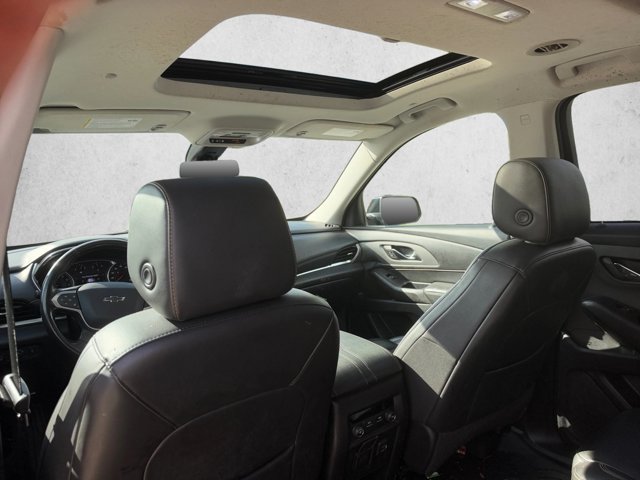 Used 2021 Chevrolet Traverse RS w/ LPO, Floor Liner Package AWD/4WD image 15