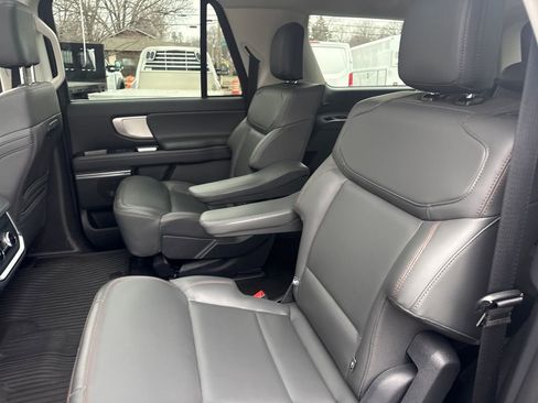 Used 2025 Ford Expedition Max Active image 21