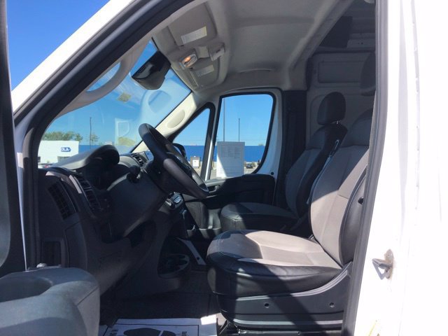 Used 2025 RAM ProMaster 2500 w/ Convenience Group FWD image 11
