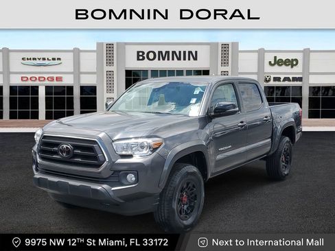 Used 2022 Toyota Tacoma SR5 image 1