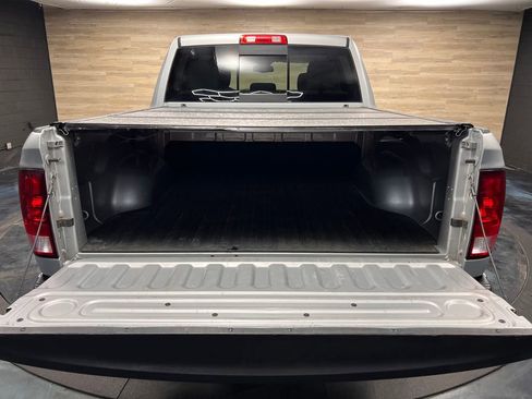 Used 2017 RAM 1500 Big Horn AWD/4WD image 25
