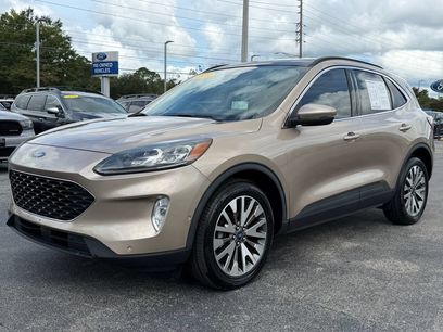 Used 2020 Ford Escape Titanium w/ Titanium Premium Package 2.0