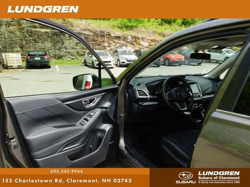Used 2019 Subaru Forester Limited AWD/4WD image 10