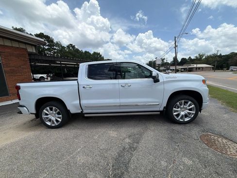New 2026 Chevrolet Silverado 1500 High Country AWD/4WD image 5