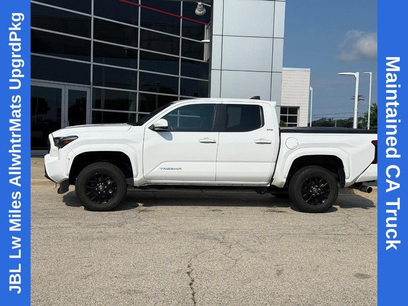 Used 2024 Toyota Tacoma SR5 w/ SR5 Upgrade Package AWD/4WD image 6