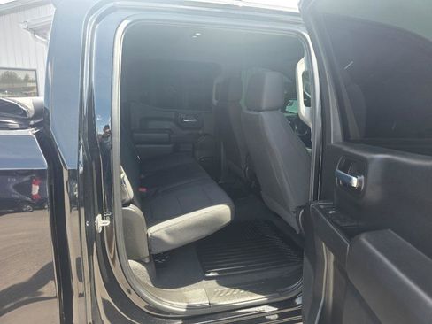 Used 2020 Chevrolet Silverado 1500 Custom w/ Custom Convenience Package AWD/4WD image 11