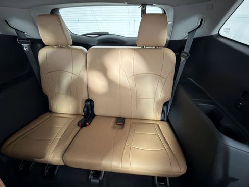 Used 2019 Buick Enclave Premium image 24