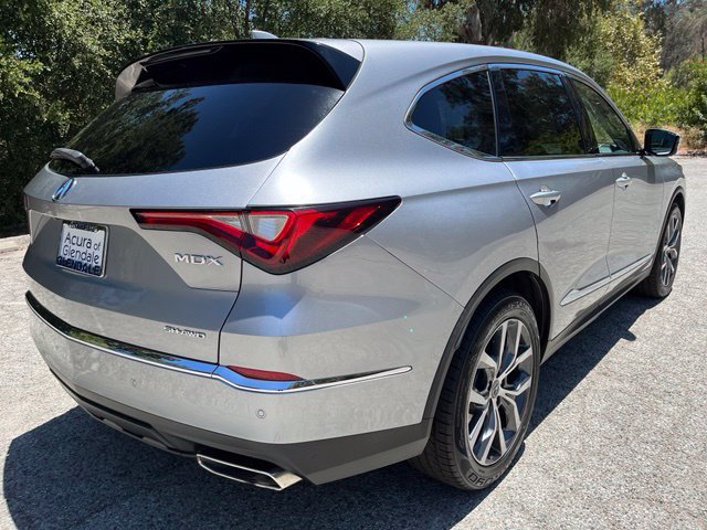 Certified 2022 Acura MDX w/ Technology Package AWD/4WD image 7