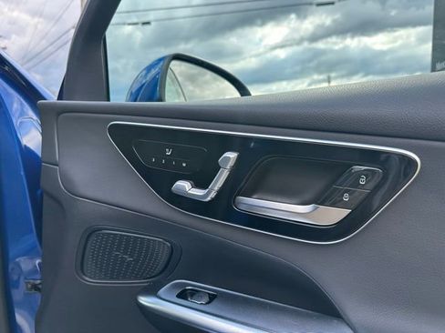 Used 2026 Mercedes-Benz GLC 300 4MATIC image 24