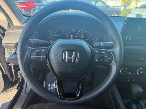 Used 2023 Honda Accord LX image 17