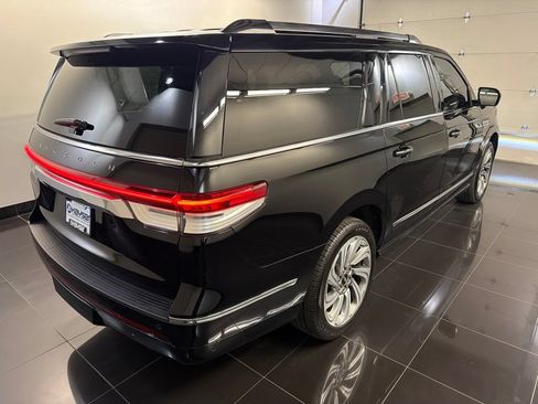 Used 2022 Lincoln Navigator L Reserve AWD/4WD image 6