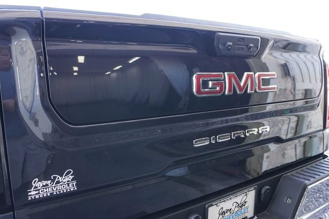 Used 2025 GMC Sierra 1500 SLT AWD/4WD image 26