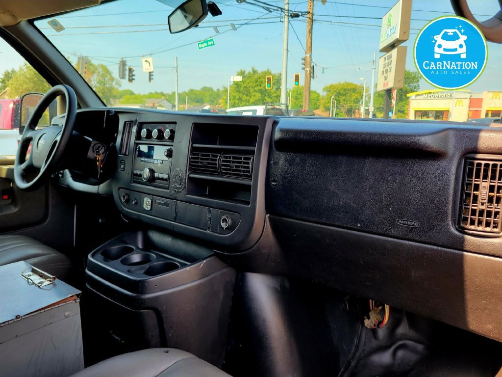 Used 2014 GMC Savana 1500 RWD image 18