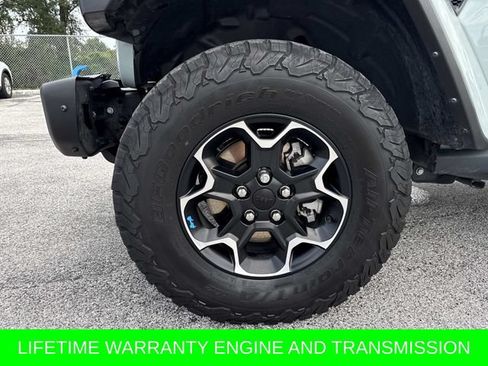 Used 2023 Jeep Wrangler Unlimited Rubicon 4xe w/ Steel Bumper Group AWD/4WD image 11