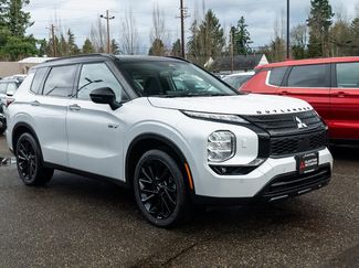 New 2025 Mitsubishi Outlander SEL Black Edition video 1