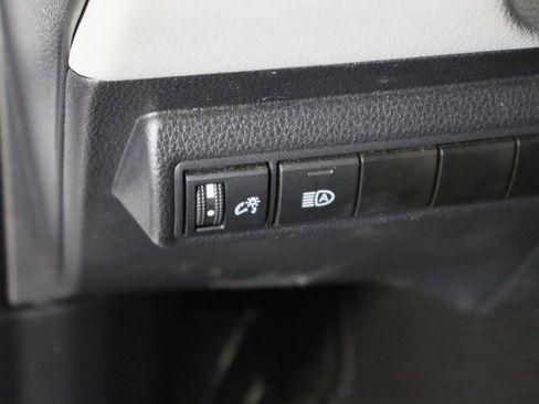 Used 2024 Toyota Corolla SE image 18