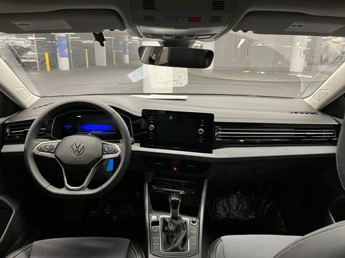 New 2026 Volkswagen Jetta SE image 7