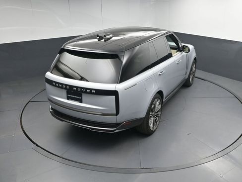 Used 2024 Land Rover Range Rover SE AWD/4WD image 34