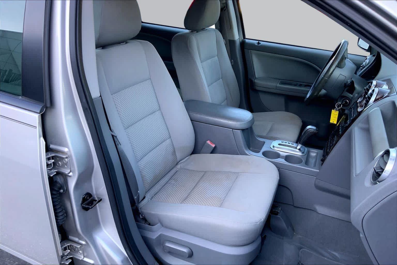 Used 2007 Ford Freestyle SEL FWD image 7