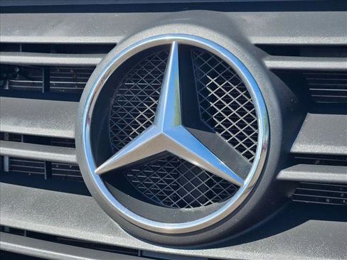 Used 2023 Mercedes-Benz Sprinter 2500 image 29